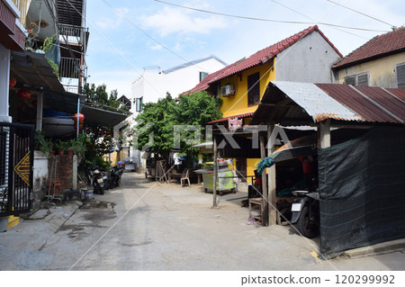 Residential area in Hoi An, Vietnam Residential area in Hoi An, Vietnam 120299992