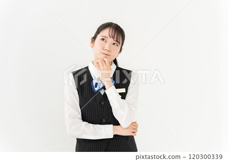商界女性擔心製服 120300339