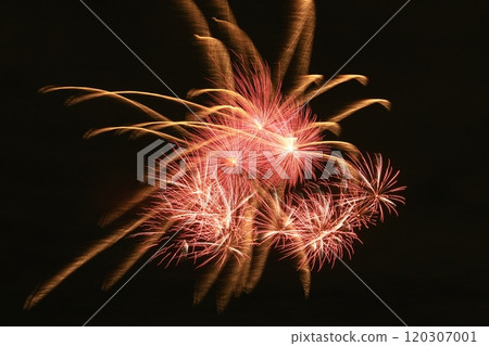 Dye the summer night sky 120307001