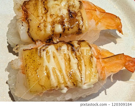 Delicious shrimp sushi 120309184