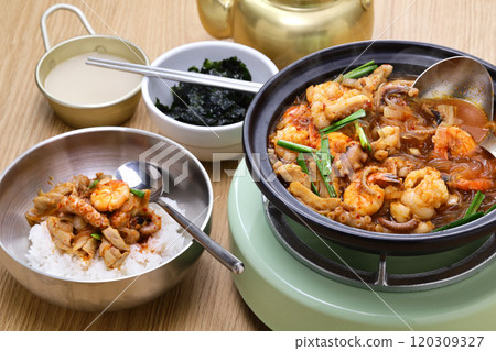 Nakgopsae (a spicy soup made with octopus, beef intestines, and shrimp, found in Busan, Korea) Nakgopsae (a spicy soup made with octopus, beef intestines, and shrimp, found in Busan, Korea) 120309327