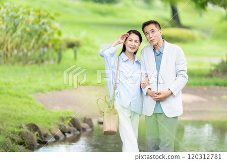 高級夫婦旅行 120312781