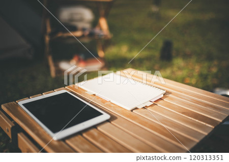 Outdoors notebook and tablet 120313351