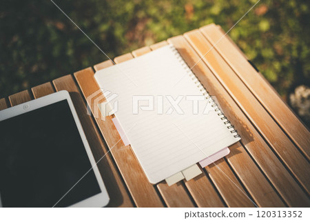 Outdoors notebook and tablet 120313352