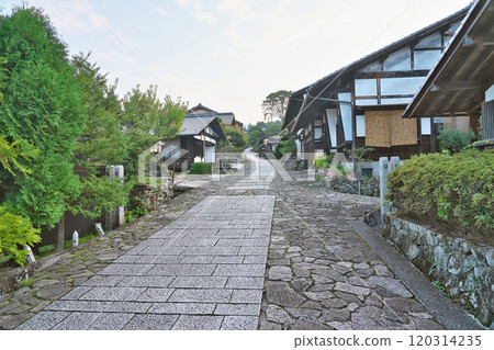 [Magome-juku] Magome, Nakatsugawa City, Gifu Prefecture 120314235