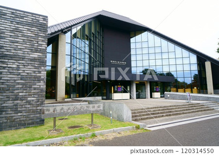 7330 Gunma Prefectural Museum of History 7330 Gunma Prefectural Museum of History 120314550