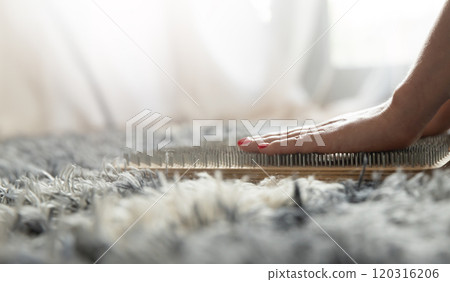 the woman placed her hands on the Sadhu Board for meditation 120316206