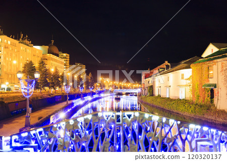 小樽運河的光輝～11月的夜晚的彩燈～ 120320137