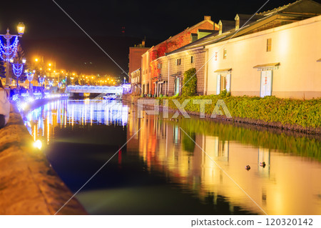 小樽運河的光輝～11月的夜晚的彩燈～ 120320142