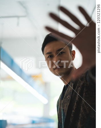 Male Portraits 120321296
