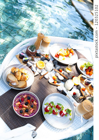 Bali Floating Breakfast Image Bali Floating Breakfast Image 120325102