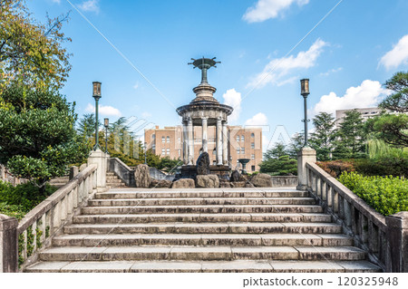 鶴舞公園噴泉塔 120325948