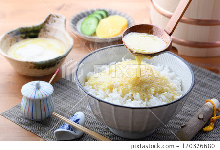 享用熱山藥飯(調味山藥泥) 享用熱山藥飯(調味山藥泥) 120326680