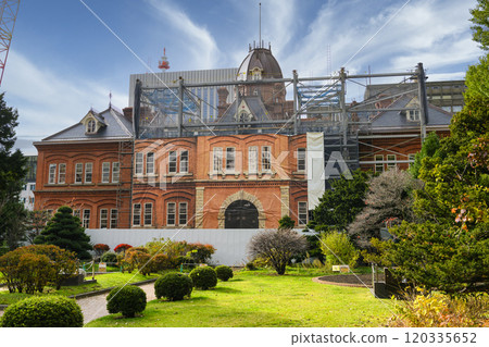 The Hokkaido Prefectural Government Red Brick Building under renovation (as seen in November 2024) The Hokkaido Prefectural Government Red Brick Building under renovation (as seen in November 2024) 120335652