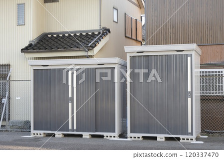 用於存放行李的儲存空間 120337470