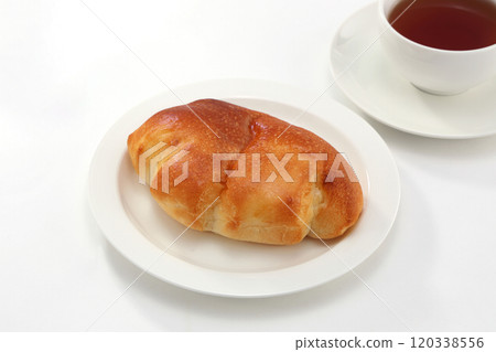 Delicious cream buns Delicious cream buns 120338556