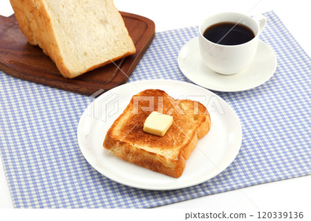 Delicious toast Delicious toast 120339136