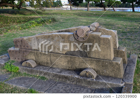 Remains of the gun battery at the Third Battery 120339900