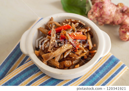 Kinpira made from harvested Jerusalem artichokes 120341921