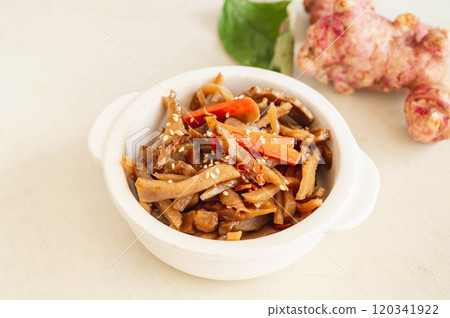 Kinpira made from harvested Jerusalem artichokes 120341922