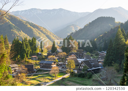 《Toyama Prefecture》Ainokura Gassho-style Village and Gokayama in autumn 120342530