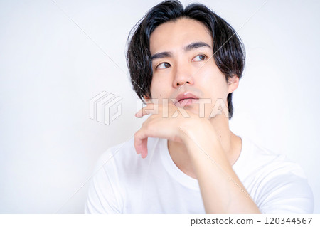 Male portrait 120344567
