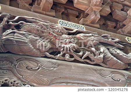 大國魂神社長柱社的雕塑[東京都府中市] 120345276