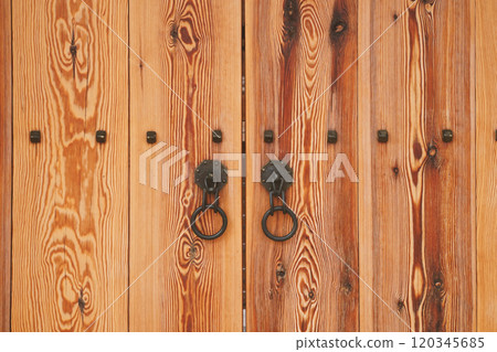 The Old Gate of the Hanok Village in Korea 120345685
