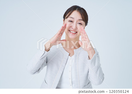 歡呼的女商人 120350124