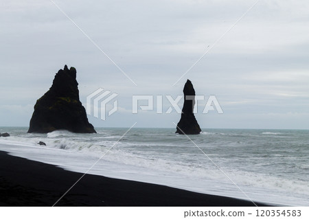 Reynisfjara lava beach view, south Iceland landscape 120354583