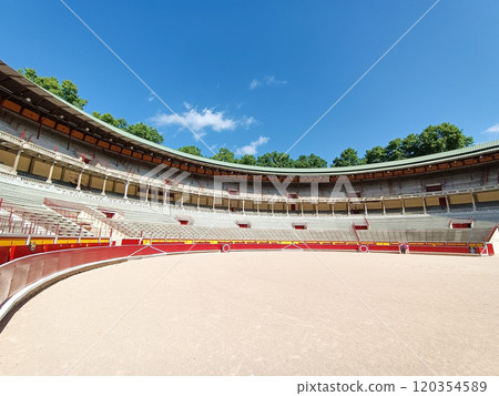 Plaza de Toros de Pamplona view, Pampeluna, Spain Plaza de Toros de Pamplona view, Pampeluna, Spain 120354589