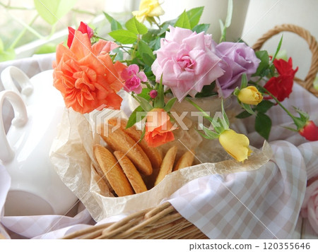 Roses and tea time 120355646