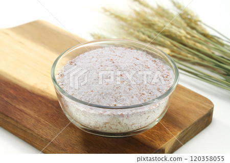 Whole grain flour Whole grain flour 120358055