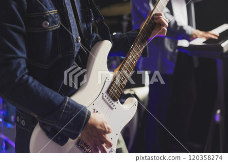 Band Live Band Live 120358274