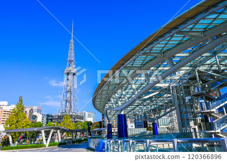 藍天、未來塔和綠洲21 愛知縣名古屋市 藍天、未來塔和綠洲21 愛知縣名古屋市 120366896