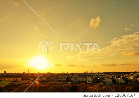 Cityscape at dusk 120367164