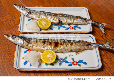 Salami grilled saury 120368206