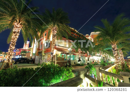 【沖繩郡】美國村夜景(Depot Island Boardwalk) 【沖繩郡】美國村夜景(Depot Island Boardwalk) 120368281