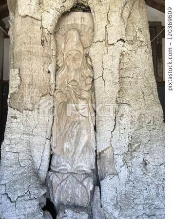 Mokuji Buddha at Tokoji Temple 120369609