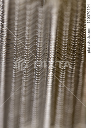curved heating wire made of metal curved heating wire made of metal 120370394