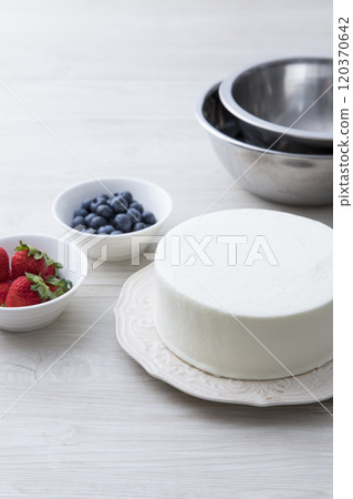 cake decoration cake decoration 120370642