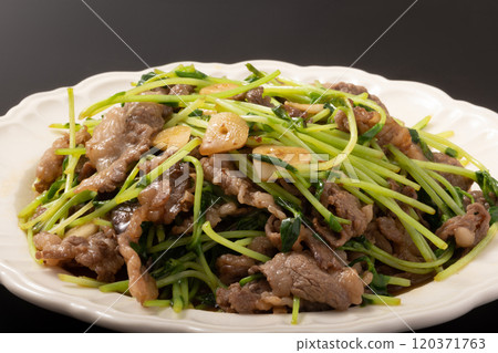 蒜炒豆芽牛肉 120371763