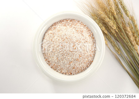 Whole wheat image 120372684