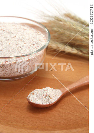 Whole wheat image Whole wheat image 120372718
