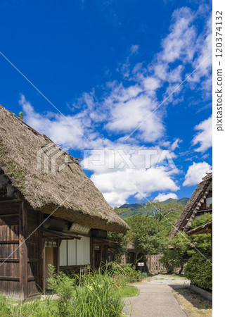 [Vertical photo] Gero Onsen Gassho Village Takehara Bunraku Memorial Museum 120374132