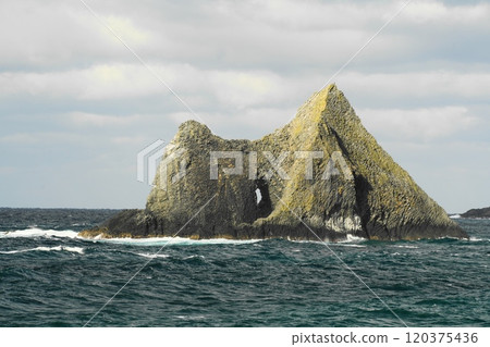 Window rock in Kamine Uchimura 120375436