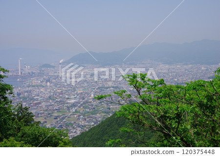 View of the Kawanoe townscape from the Gokusada Observatory in Shikokuchuo City, Ehime Prefecture 120375448
