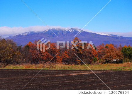 Mt. Asama in early winter 120376594