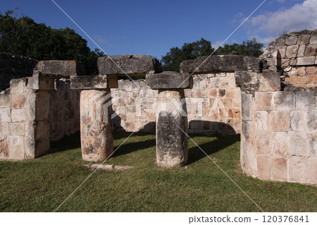 Maya ruins of Kabah temple, Yucatan, Mexico Maya ruins of Kabah temple, Yucatan, Mexico 120376841