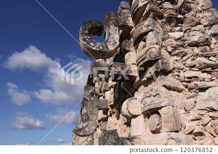 Maya ruins of Kabah temple, Yucatan, Mexico Maya ruins of Kabah temple, Yucatan, Mexico 120376852